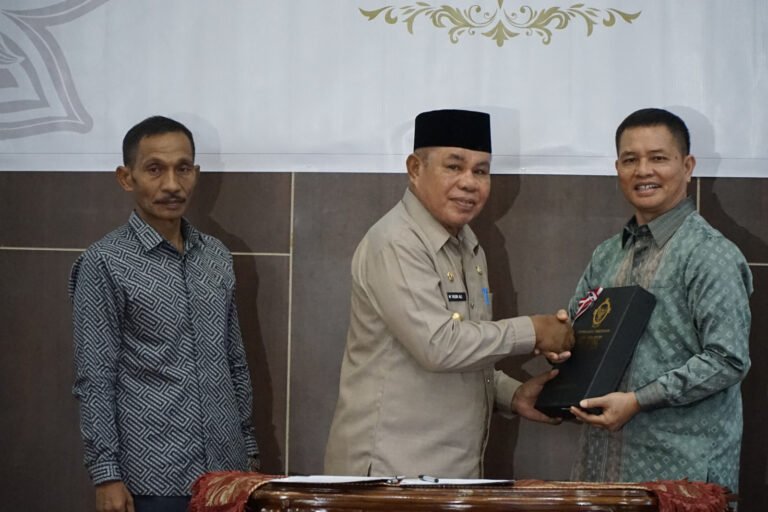 Terima LHP BPK, Plt Gubernur ingatkan tingkatkan kualitas pengelolaan Anggaran