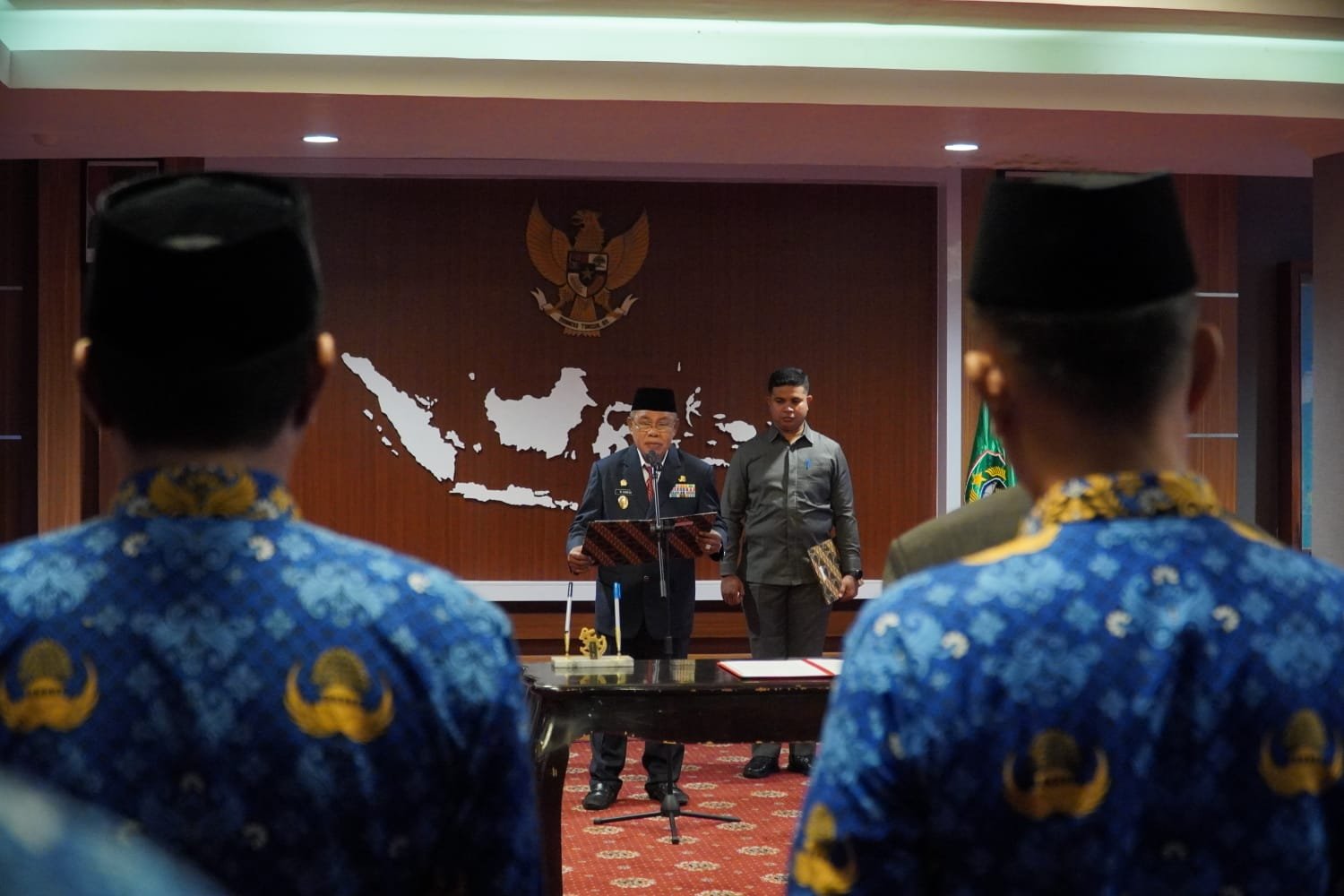 Plt Gubernur Rombak Penjabat Esalon II dan III di Maluku Utara