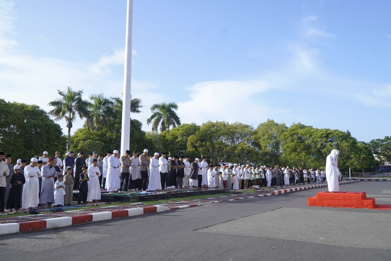 Pelaksanaan Sholat Idul Fitri Oleh Pemkot Tidore Berlangsung Khidmat