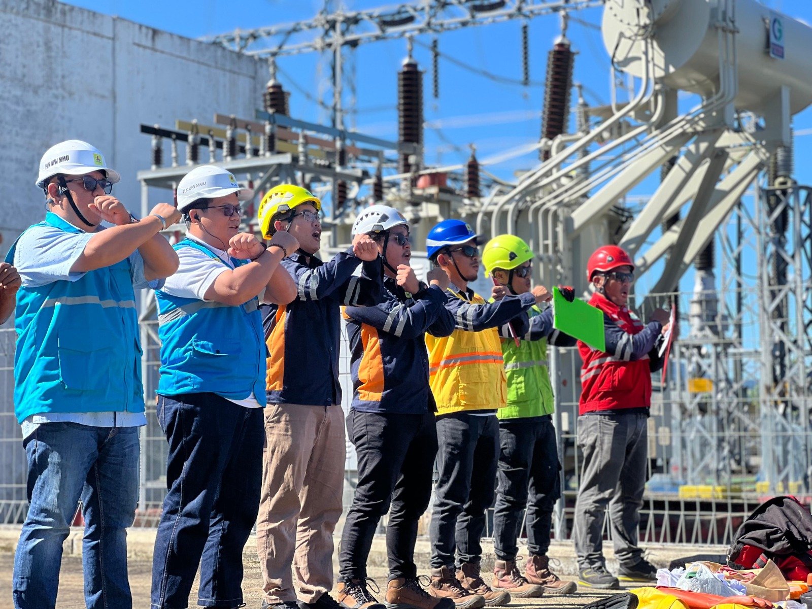 Go Digital! PLN Laksanakan Pemeliharaan Gardu Induk Hative Besar dengan Safety Online Jelang Idul Adha 1445 H