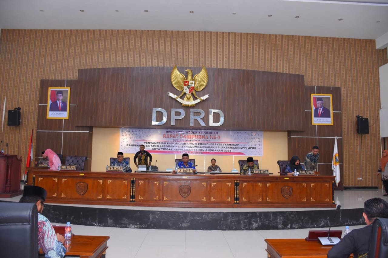 Walikota Hadiri Rapat Paripurna Penyampaian Pandangan Fraksi Terkait Ranperda LPP APBD 2023