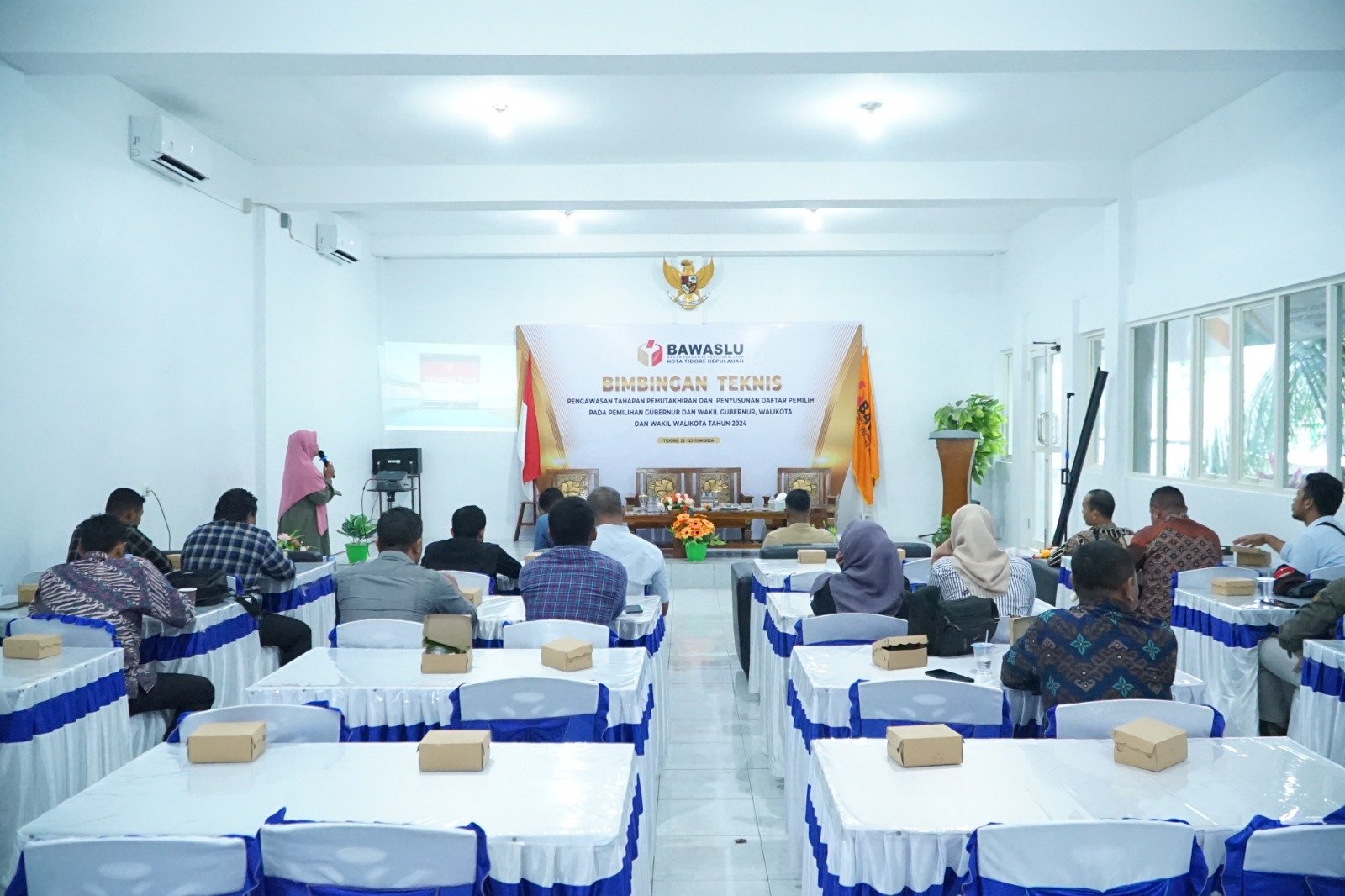 Bawaslu Kota Tidore Kepulauan Gelar Bimtek Pengawasan Pemutakhiran Dan Penyusunan Daftar Pemilih