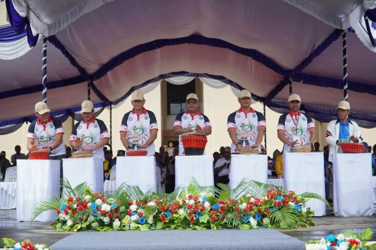 PJ Gubernur resmi buka POPDA ke XI Provinsi Maluku Utara di Sofifi