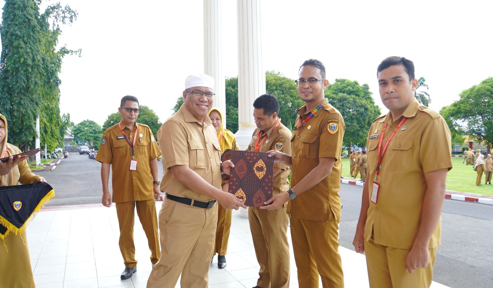 Tiga ASN Kota Tidore Kepulauan Resmi Menerima SK Kenaikan Pangkat