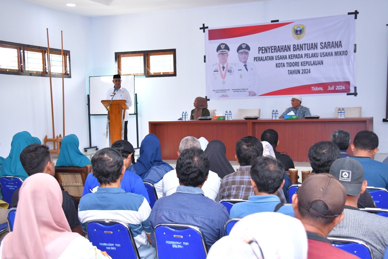 228 Pelaku UMK Kota Tidore Terima Bantuan Sarana Usaha Dari Pemda