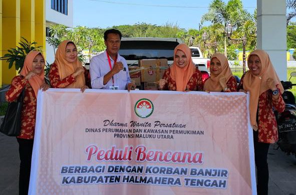 Peduli Bencana, Tim DWP Disperkim Malut Ikut Salurkan Bantuan ke Halteng