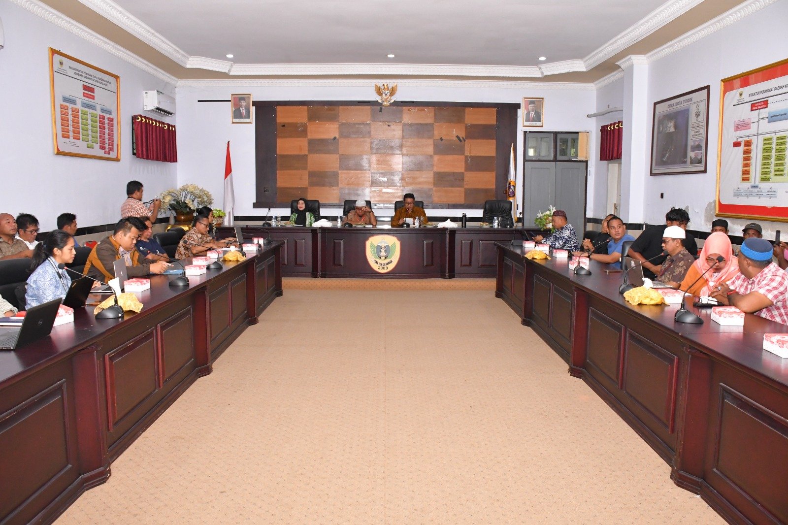Bappenas Bersama Dinas Kelautan Kota Tidore Gelar FGD Pengembangan Kawasan Laut Pesisir