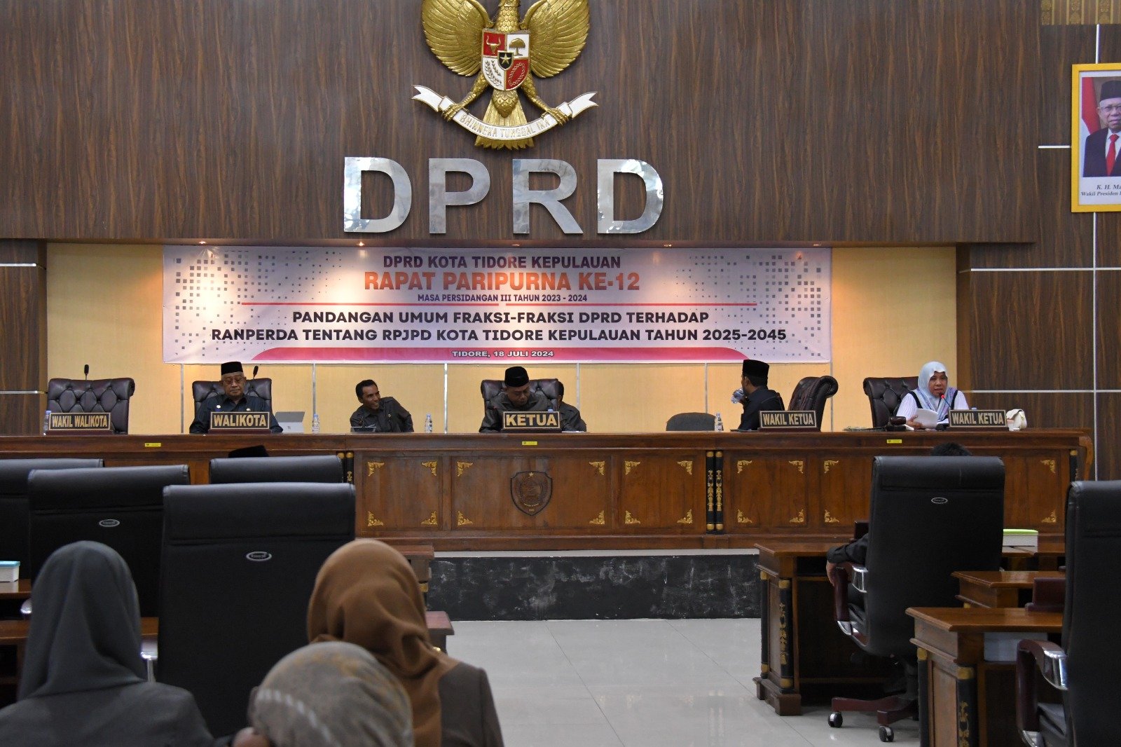 Fraksi – Fraksi DPRD Menyampaikan Pandangan Umum Terhadap RPJPD Kota Tidore Tahun 2025-2045