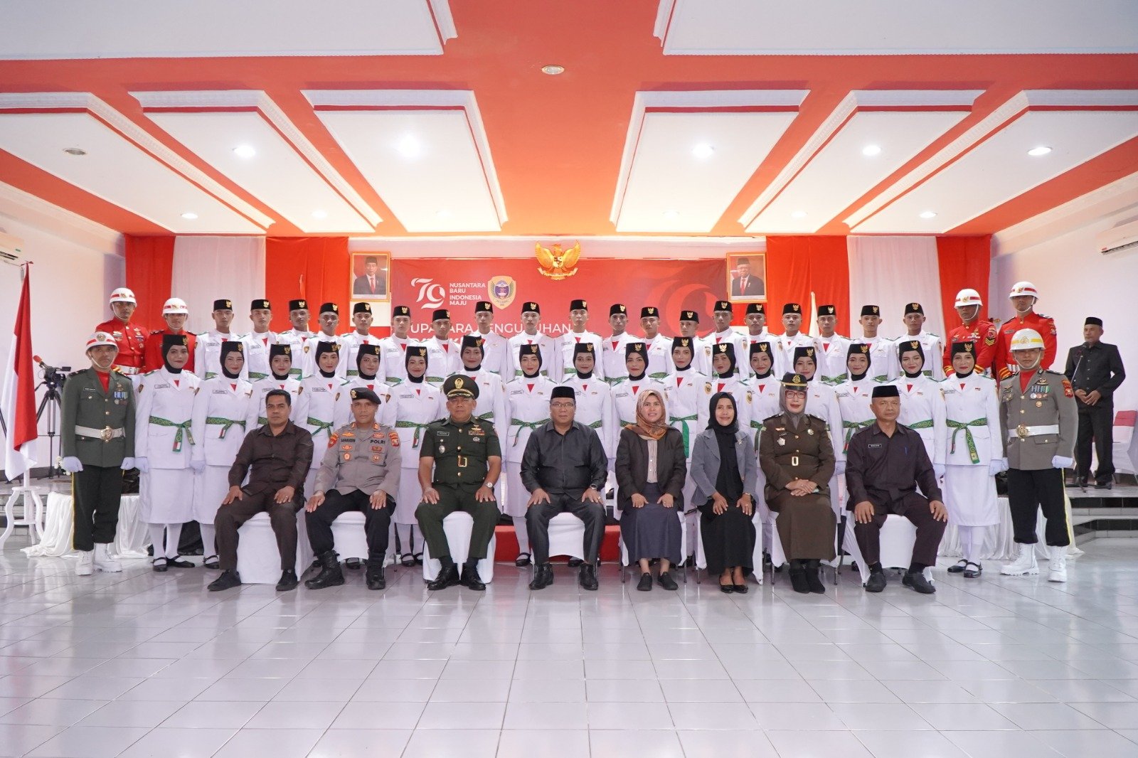 36 Paskibraka Kota Tidore Kepulauan Tahun 2024 Resmi Dikukuhkan