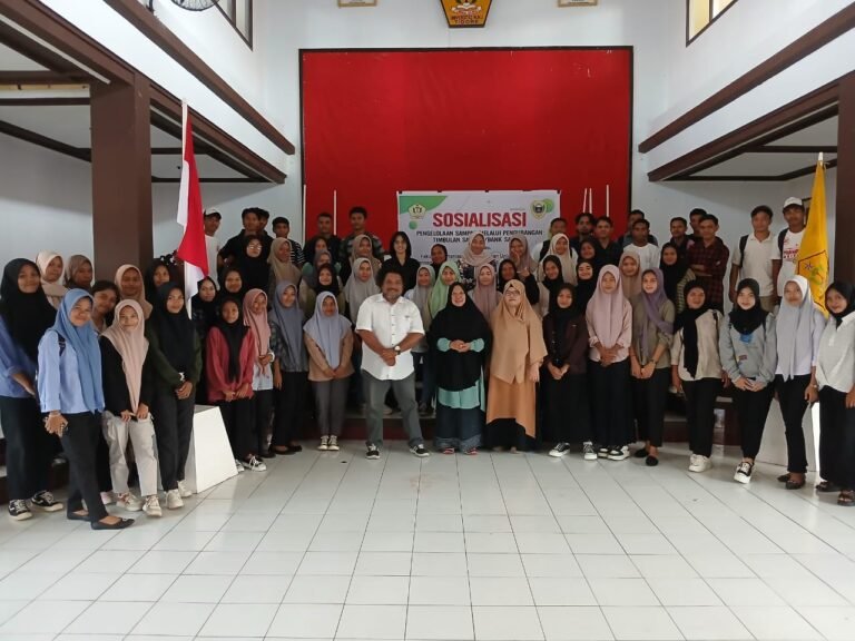 Tangani Masalah Sampah Di Kota Tidore Kepulauan, Fapertahut UNNU Bentuk Bank Sampah