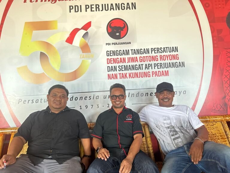 Bermodalkan 17 Kursi Di Parlemen, Pasangan MASI-AMAN Menurunkan Ribuan Pendukung Saat Pendaftaran