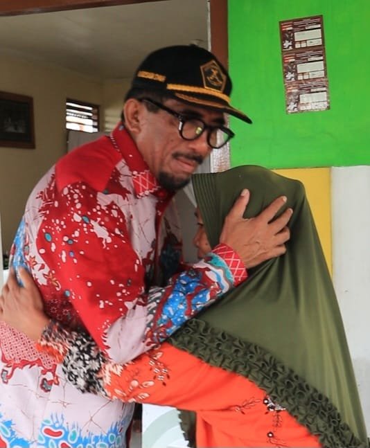 Sultan Tidore Doakan Para Korban Banjir Bandang di Rua Ternate