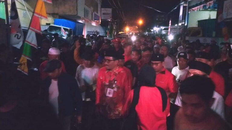 Diiringi Lantunan Sholawat , Paslon Husain – Asrul Resmi Mendaftarkan Ke KPU