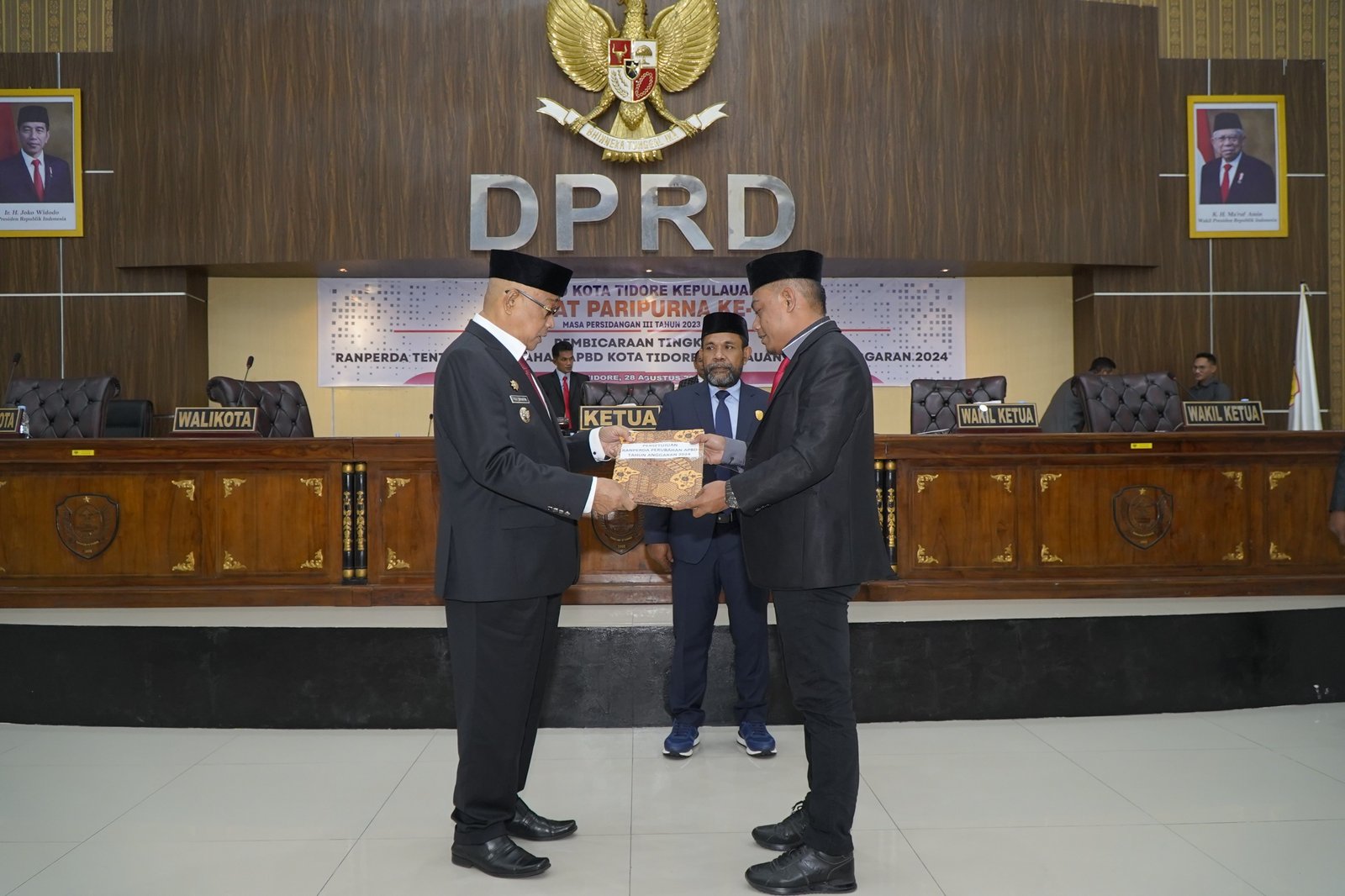 Ranperda Tentang Perubahan APBD 2024 Ditetapkan Sebagai Perda