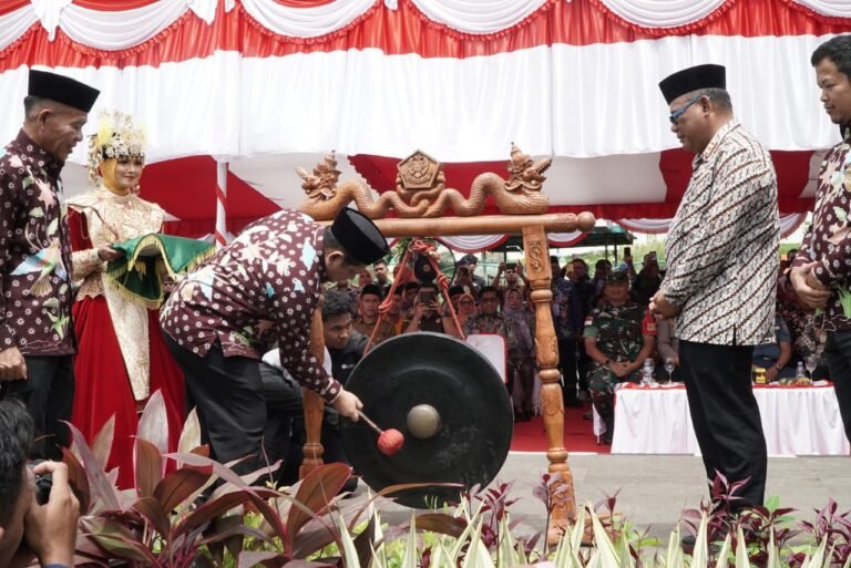 Pj. Gubernur Sebut KSM Menjadi Ajang Menunjukan Jati Diri Madrasah Dalam Kemajuan IPSTEK