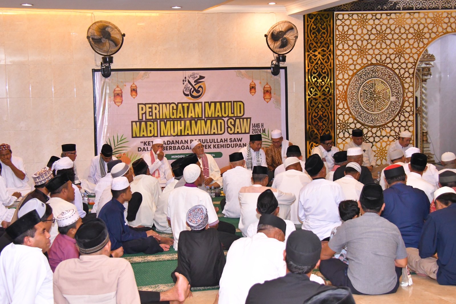 Hadiri Maulid Nabi, Muhammad Senin Ingatkan Semakin Mempererat Silaturahmi Dan Berbagi Ilmu Dalam Kebaikan