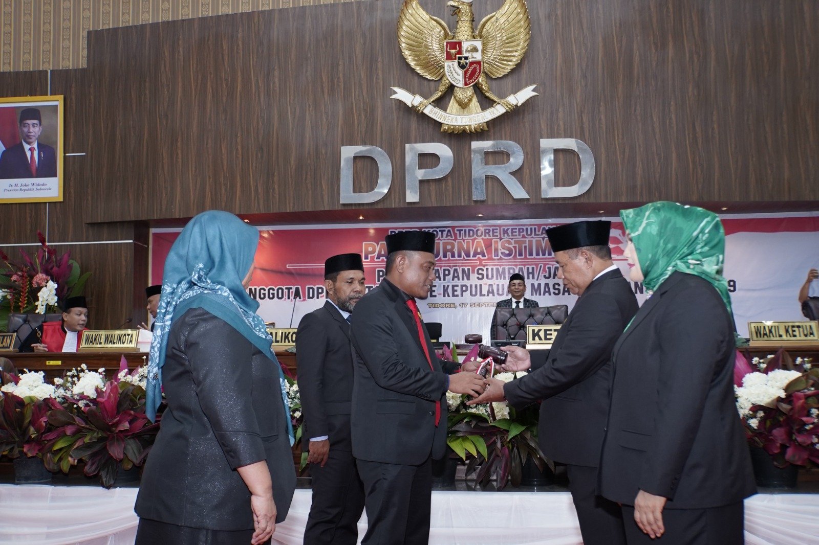 25 Anggota DPRD Kota Tidore Kepulauan Resmi Dilantik