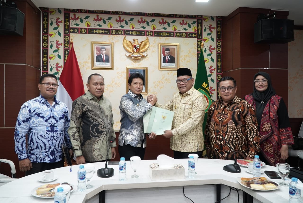 Tiga Aset Penting Pemprov Maluku Diserahkan Kepada PJ Gubernur Malut