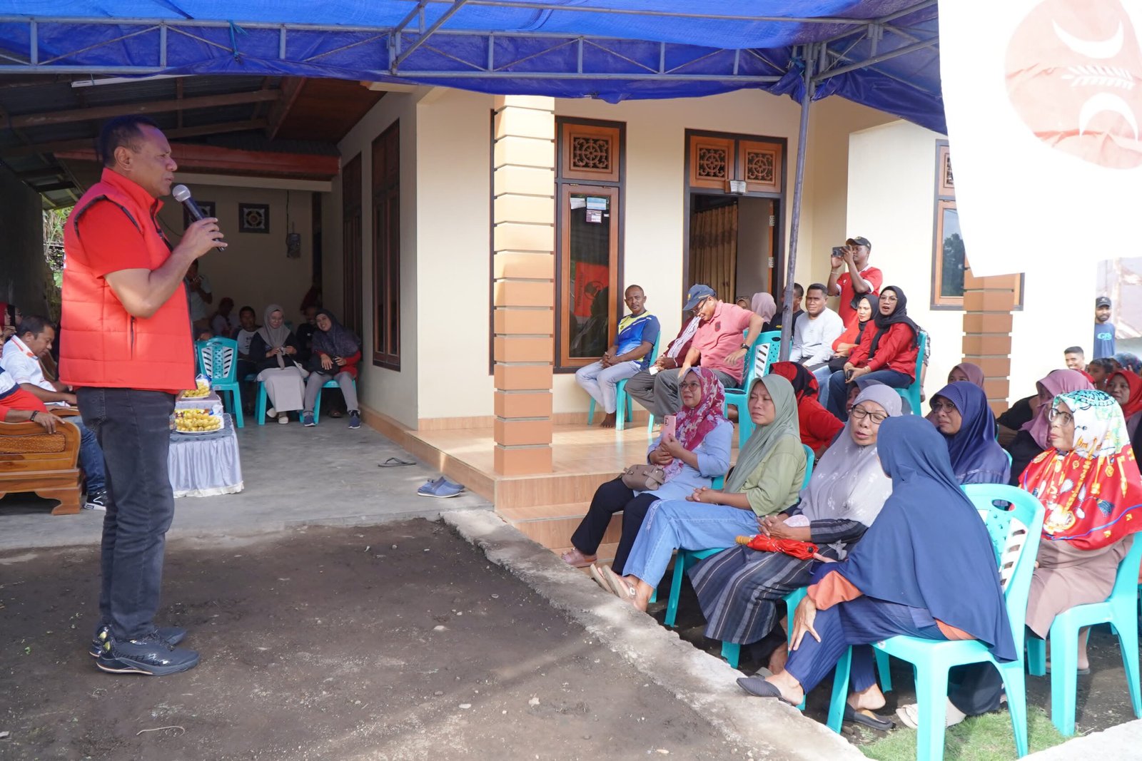 Blusukan Di Tambula, Masyarakat Solid Menangkan MASI-AMAN