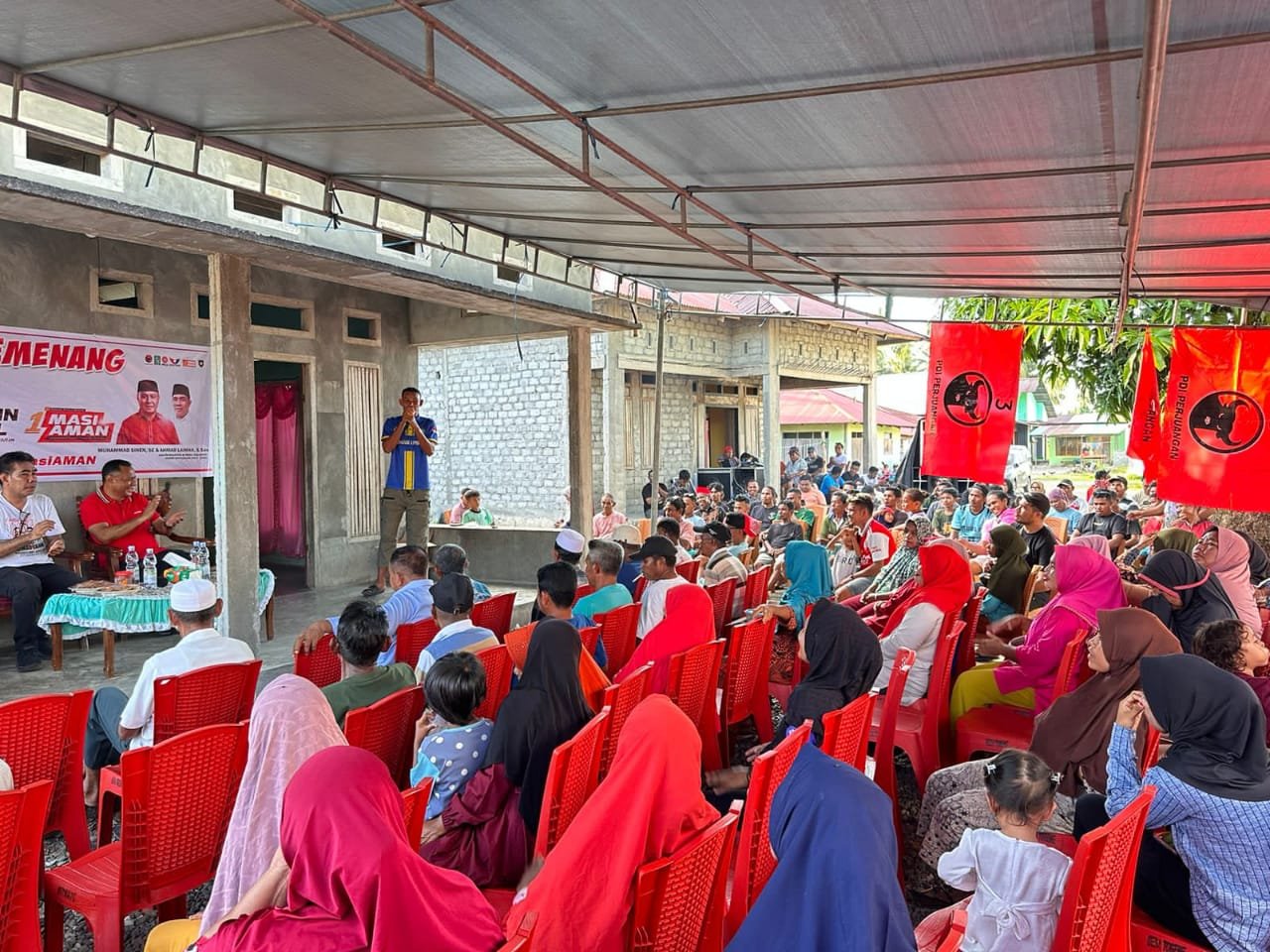Warga Dua Desa Di Oba Tengah Berkomitmen Menangkan MASI-AMAN Pada 27 November Mendatang