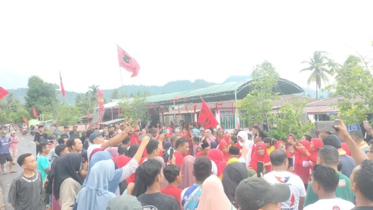 Kampanye Terbatas Di Desa Kosa, MASI-AMAN Disambut Hangat Oleh Ratusan Pendukung