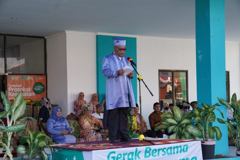 Hari Kesehatan Nasional ke-60 : Pj Gubernur Ajak Masyarakat Bangun Kesadaran Kesehatan
