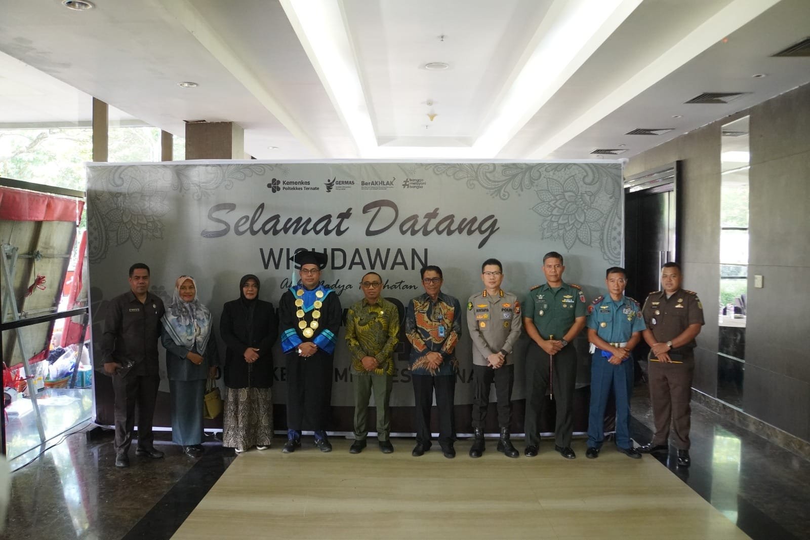 Wakil Walikota Tidore, Ini Harapan Asis Hadad untuk lulusan Poltekkes Kemenkes Ternate