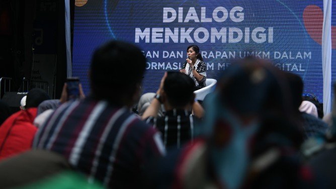 Menkomdigi Meutya Hafid: AI Buka Peluang Bagi UMKM Agar Lebih Kompetitif