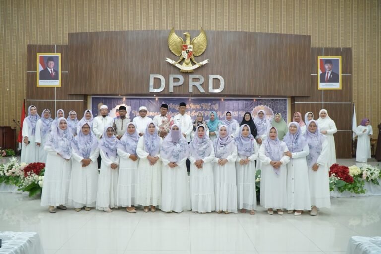 IIAD Bersama DWP Sekretariat DPRD Kota Tidore Kepulauan Peringati Isra Mi’raj