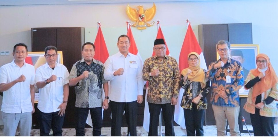 Pj. Gubernur Malut Bahas Penguatan Tata Kelola Pengadaan Barang/Jasa dengan LKPP
