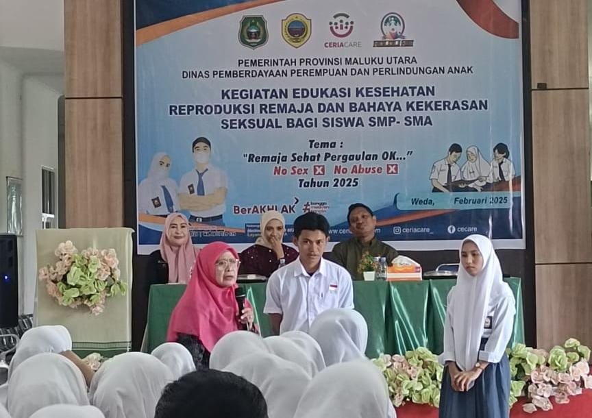 DPPPA Maluku Utara Gelar Sosialisasi Kesehatan reproduksi untuk Ratusan Siswa Siswi di Halmahera Tengah