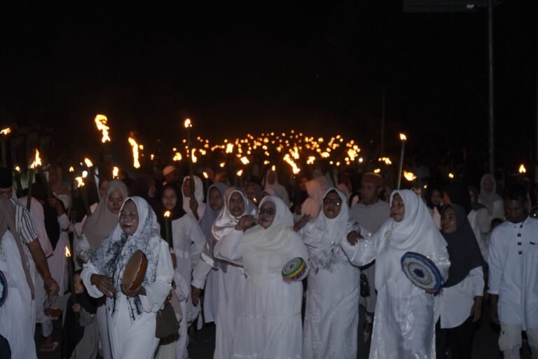 Sambut Bulan Suci Ramadhan 1446 Hijriah, IPPMAT Gelar Pawai Obor