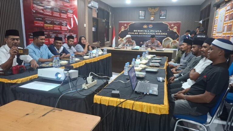 Jalin Kebersamaan, Polresta Tidore Gelar Buka Puasa Bersama Kwatak