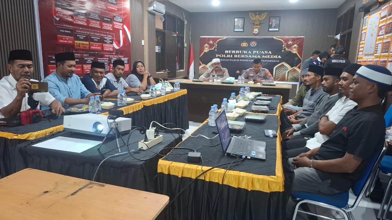 Jalin Kebersamaan, Polresta Tidore Gelar Buka Puasa Bersama Kwatak