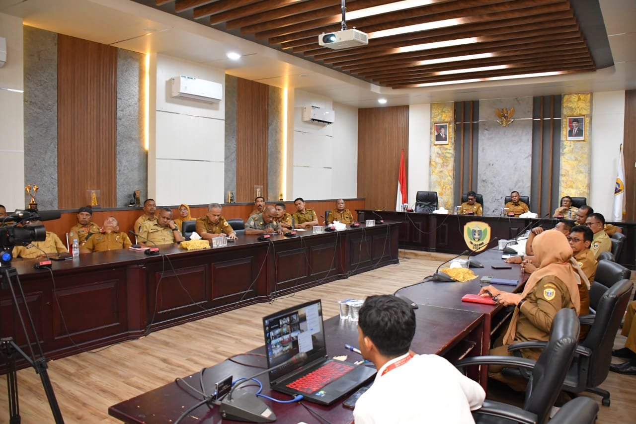 Rakor Bersama Kemendagri dan DPR, Walikota: Honorer yang Dirumahan itu Perlu di Pertimbangkan