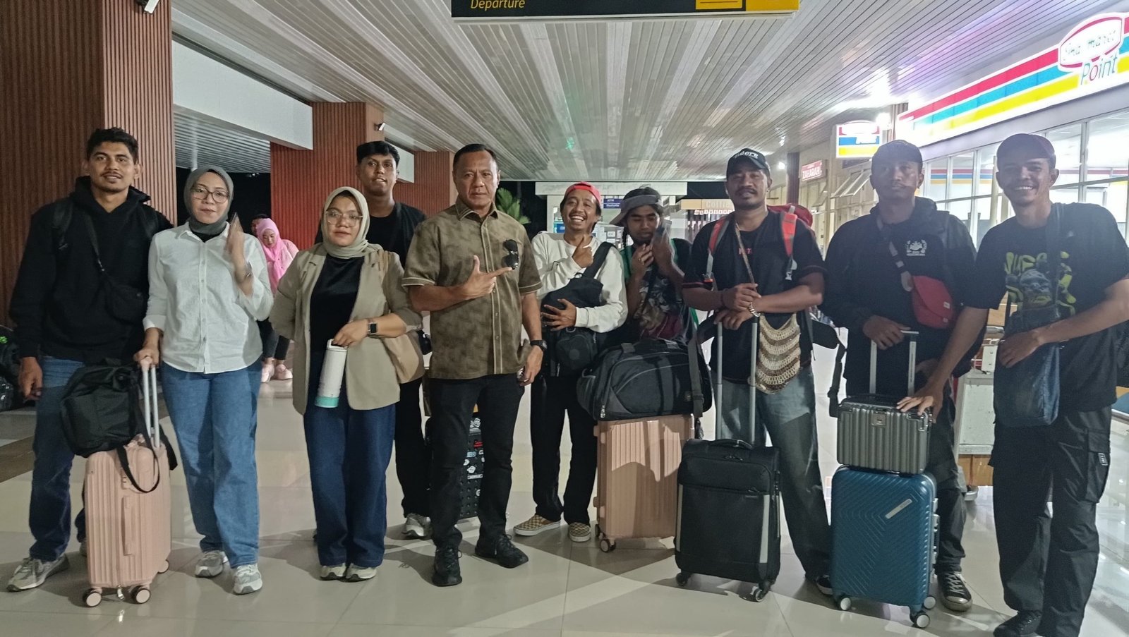 Wali Kota Tidore bersama Delegasi YCC bertolak dari Ternate Menuju Surabaya