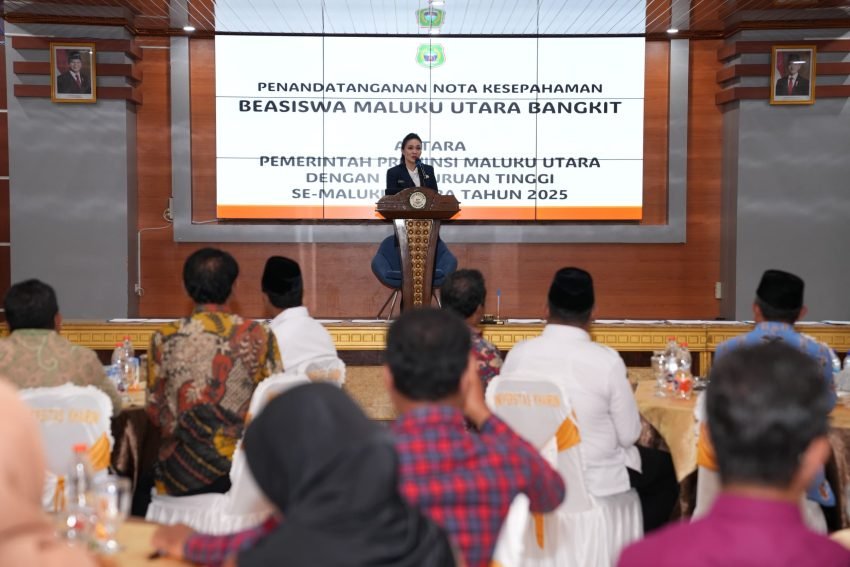 Pemprov Malut Gelontorkan Dana Beasiswa Rp 3 Miliar, Gubernur: Saya Bertekad Wujudkan Mimpi Besar (Alm) Benny Laos