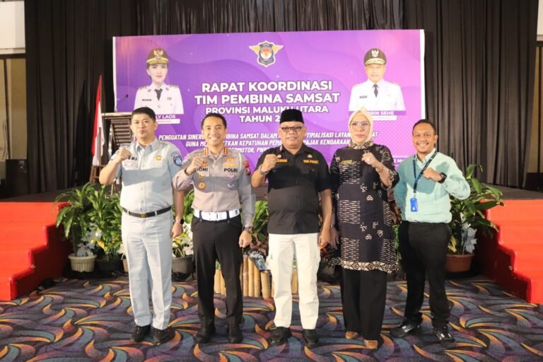 Tingkatkan Kepatuhan Wajib Pajak, Sekda Malut Buka Rakor Tim Pembina Samsat 2025