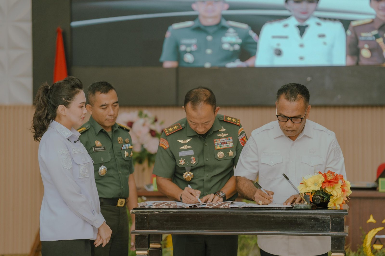Pemprov Malut Bangun Fondasi Keamanan Malut dengan TNI