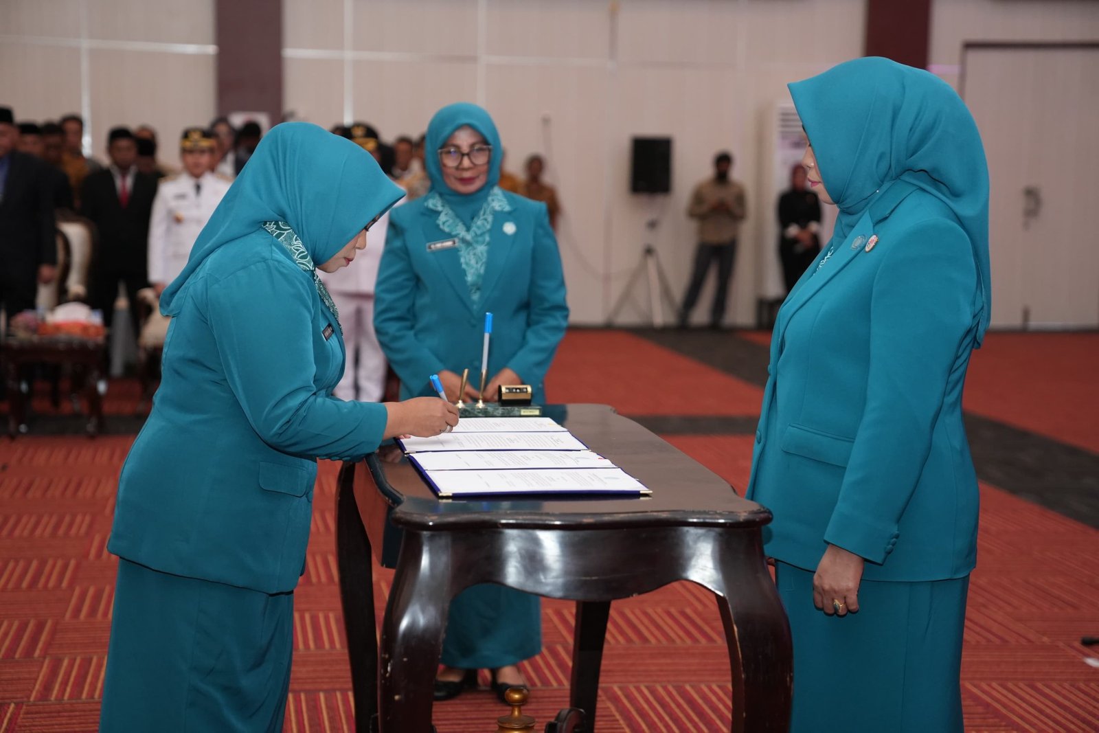 Ketua TP PKK Malut lantik Ketua TP PKK Pulau Taliabu