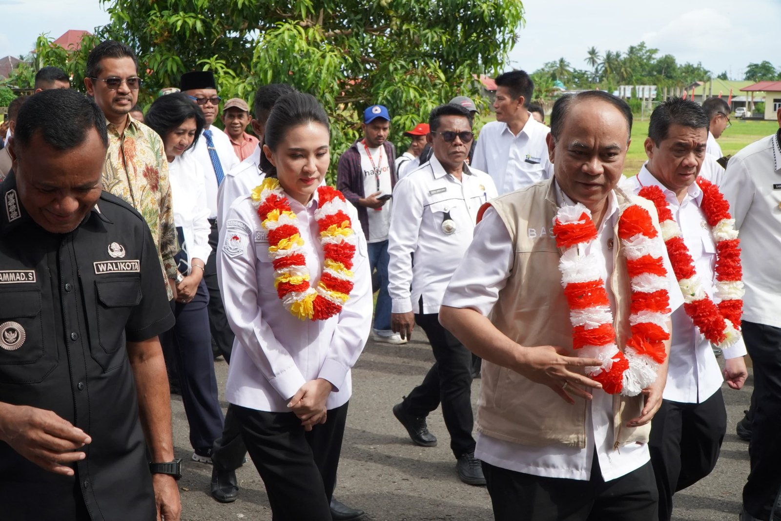 Fokus Kembangkan Potensi Pedesaan, Menteri Koperasi Beserta Wamendes Kunker di Desa Balbar