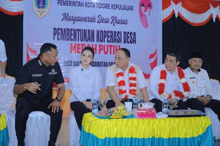 Sambut Kehadiran Menteri Koperasi dan Wamen Kemendes RI, Walikota Mengapresiasi Kunjungan Kerjanya ke Tidore Kepulauan