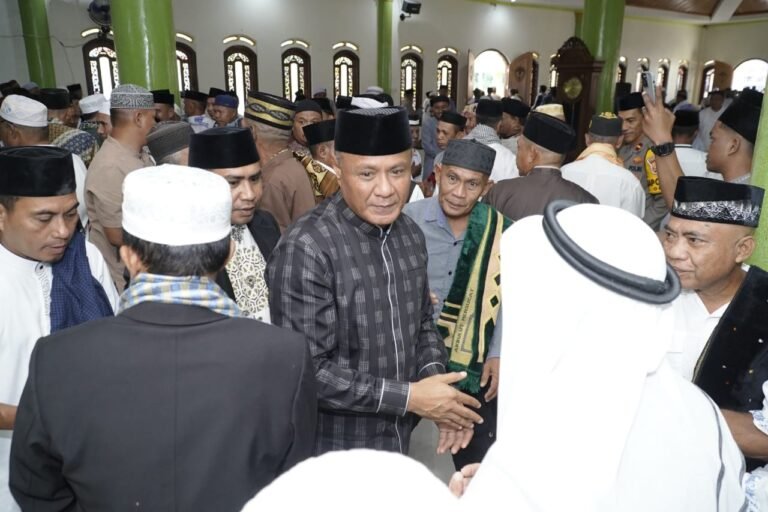 Hadiri Undangan BKM Masjid Raya As-Syuhada, Warga Apresiasi Kepemimpinan Muhammad Sinen