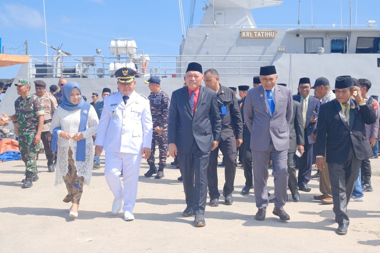 Kunjungi Pulau Taliabu, Ini Tiga Agenda Wakil Gubernur Maluku Utara