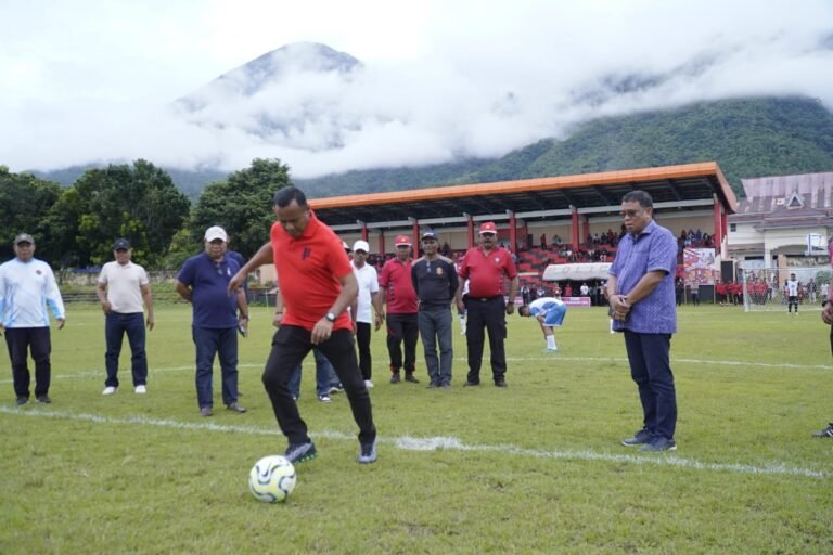 Kapolresta Cup I Resmi Dibuka Walikota Tidore Kepulauan