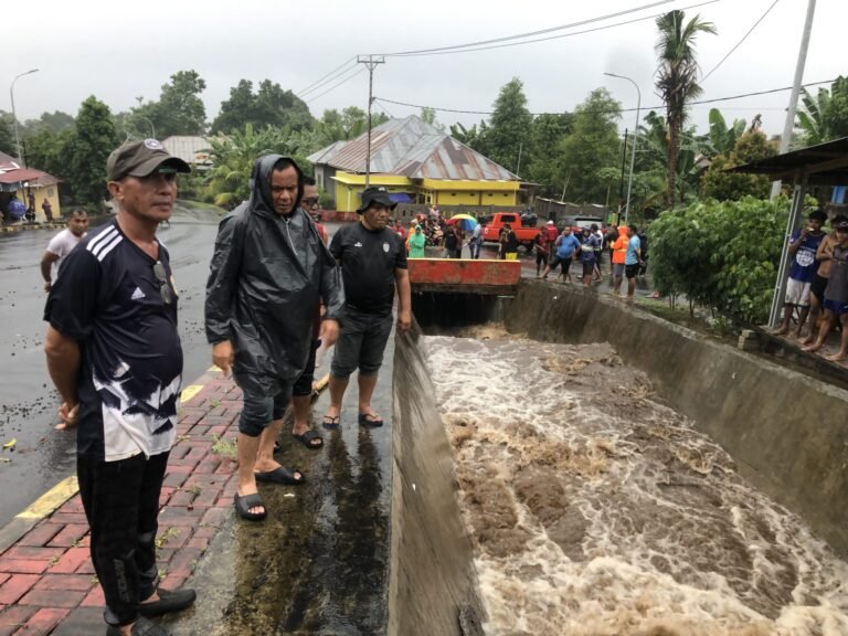 Banjir Melanda di Sejumlah Titik, Walikota: Malam Ini Juga Segera Ditangani