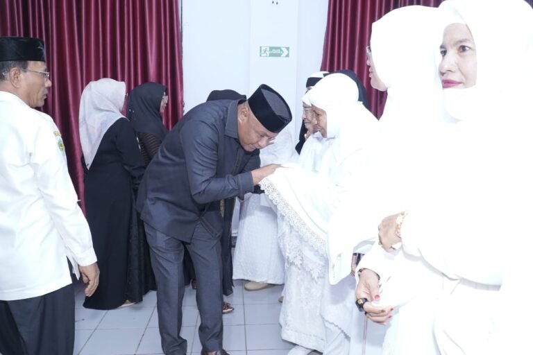 Wali Kota Tidore Terima Kembali Jamaah Haji Tahun 1446 H/2025 M