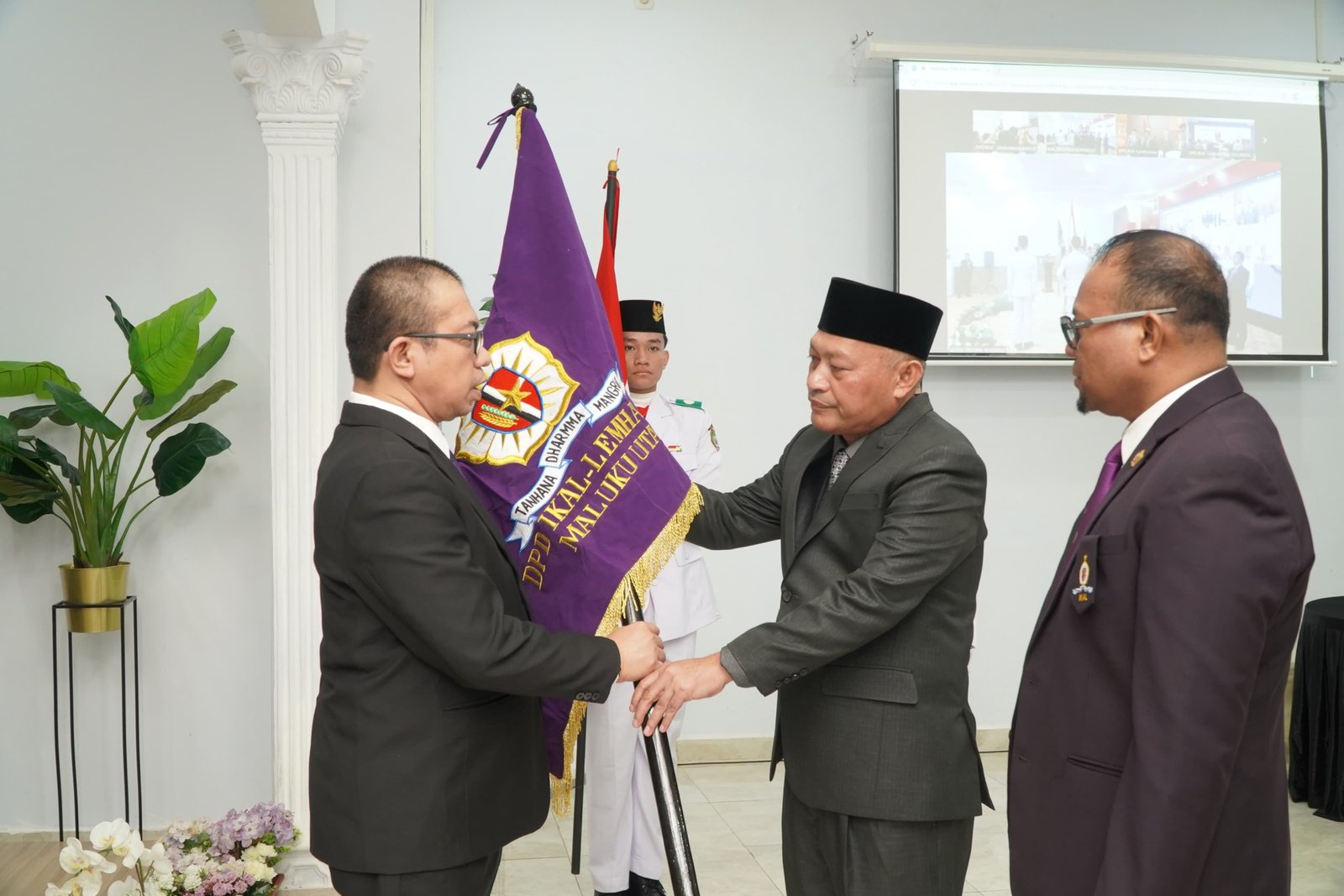 Wakil Gubernur Maluku Utara Hadiri Pelantikan dan Pengukuhan DPD IKAL-LEMHANNAS