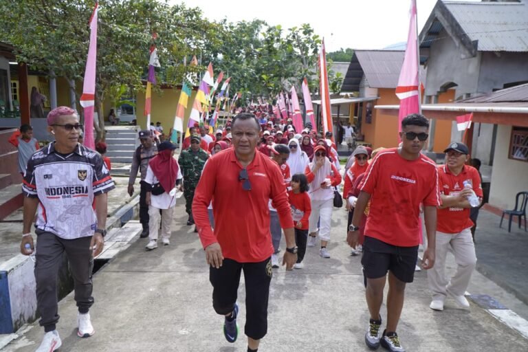 Pemda Tidore Kepulauan Gelar Jalan Sehat Di Pulau Maitara
