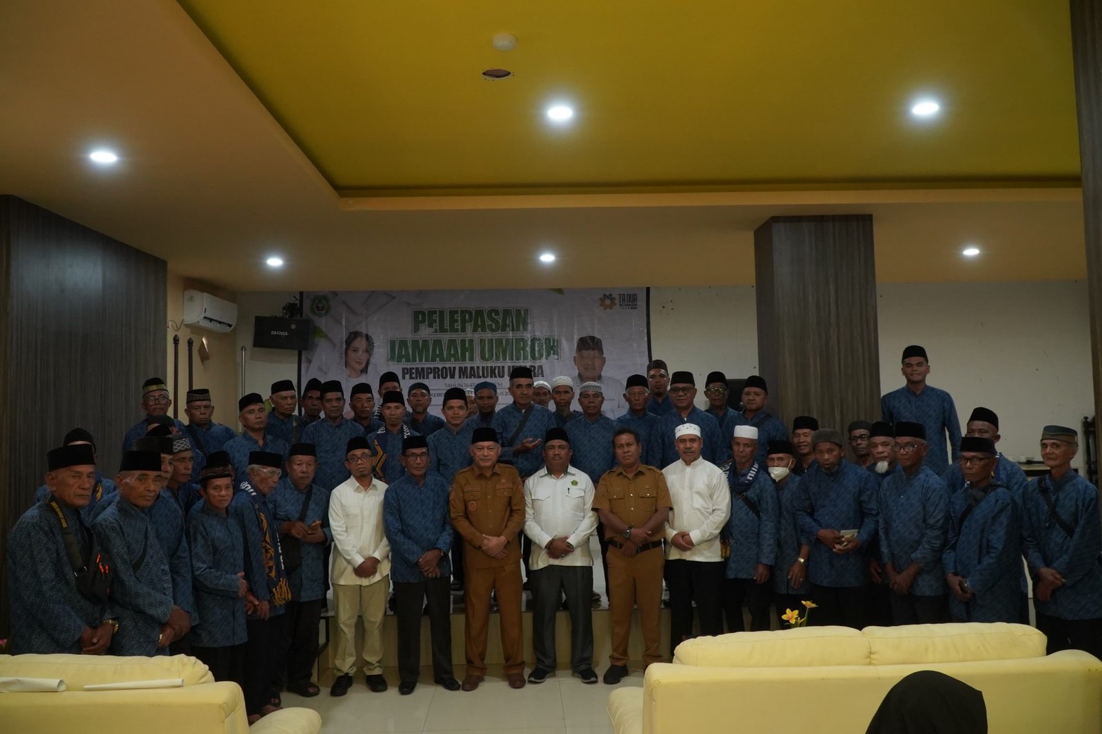 Lepas Jamaah Umrah, Wagub Sarbin Tekankan Pentingnya Spritual Ibadah